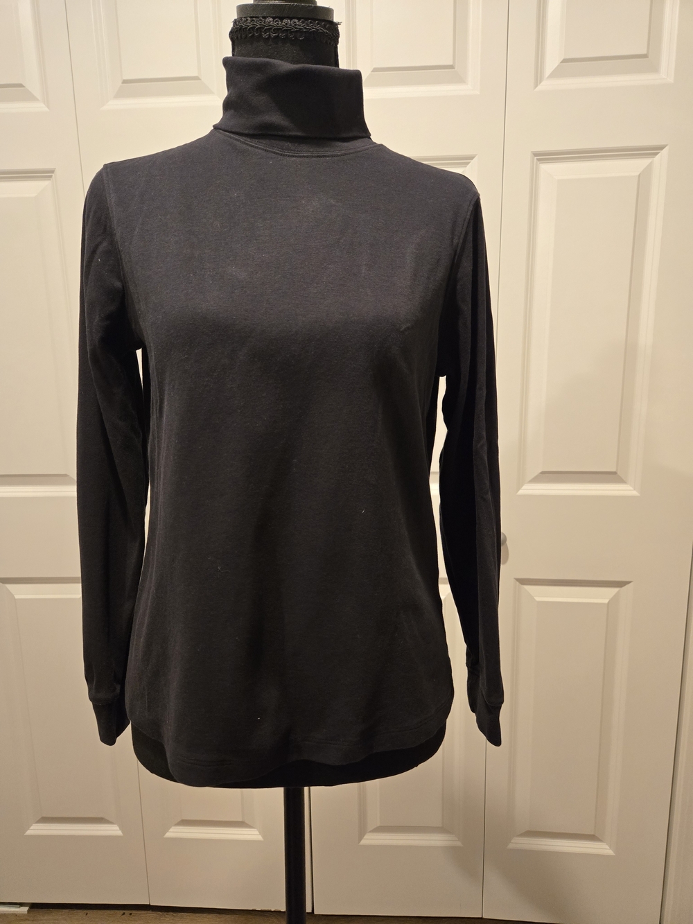 L.L. Bean Black Long-Sleeve Turtleneck Top